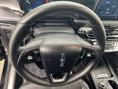 Used 2023 Lincoln Corsair AWD w/ Equipment Group 101A image 22