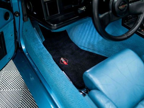 Used 1989 Chevrolet Corvette Convertible image 51