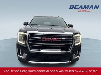 Used 2022 GMC Yukon XL SLT w/ SLT Premium Package video 2