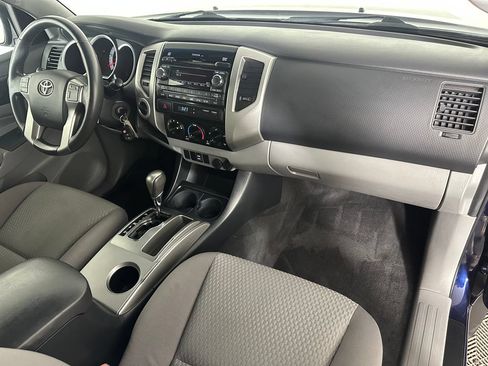 Used 2012 Toyota Tacoma 4x4 Access Cab V6 w/ SR5 Pkg image 27