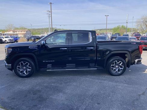 Used 2022 GMC Sierra 1500 SLT w/ SLT Convenience Package image 7