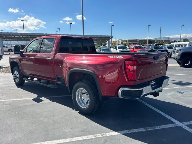 Used 2022 Chevrolet Silverado 3500 LTZ w/ LTZ Plus Package AWD/4WD image 3