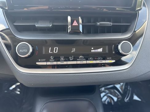 Used 2024 Toyota Corolla LE image 17