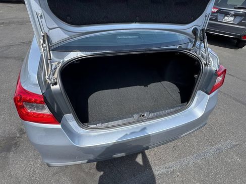 Used 2018 Subaru Legacy 2.5i AWD/4WD image 9
