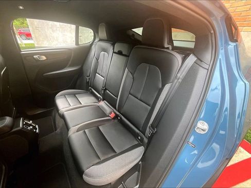 Used 2023 Volvo C40 Recharge Core w/ Climate Package AWD/4WD image 35