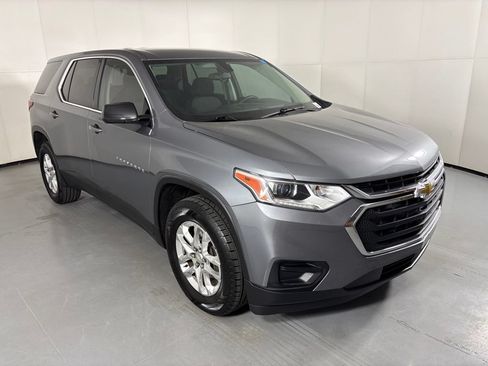 Used 2020 Chevrolet Traverse LS w/ LPO, Floor Liner Package FWD image 2