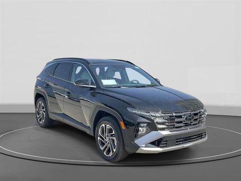 New 2026 Hyundai Tucson Limited AWD/4WD image 3