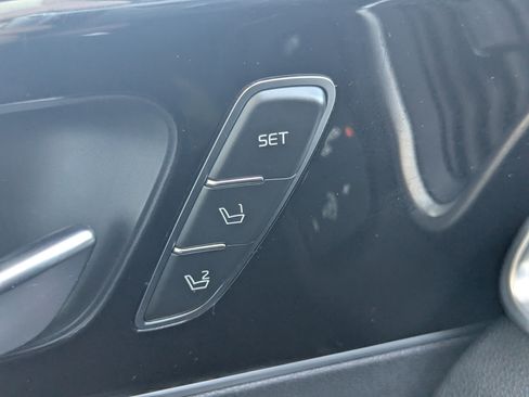 Used 2016 Kia Sorento SX w/ SXL Technology Package image 40