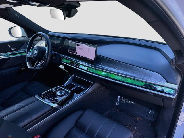 Used 2024 BMW 760i xDrive w/ Premium Package 2 AWD/4WD image 14