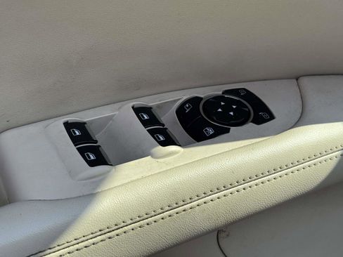 Used 2017 Lincoln MKZ Reserve w/ Climate Package image 17