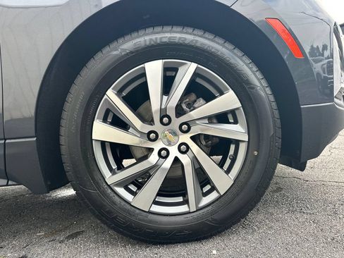 Used 2022 Chevrolet Equinox LT FWD image 13