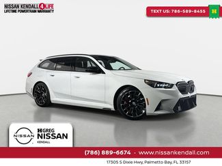 Used 2025 BMW M5 Touring AWD/4WD video 1
