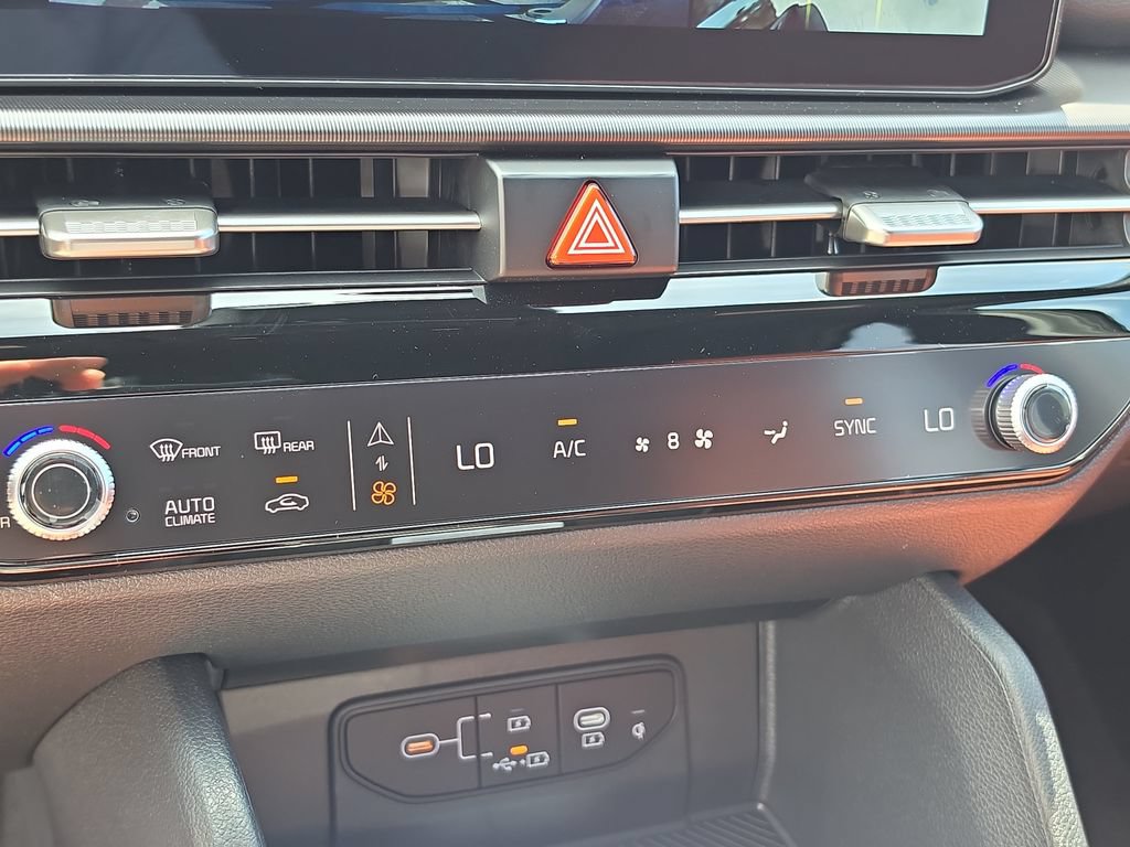 New 2026 Kia Sportage SX FWD image 26