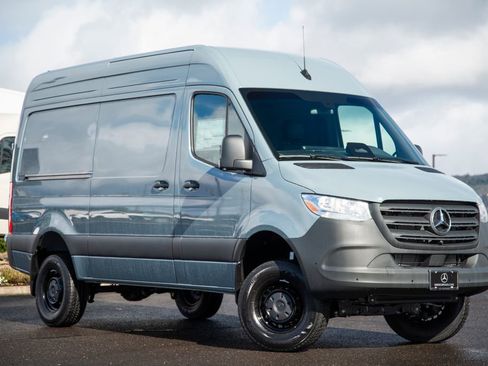 New 2026 Mercedes-Benz Sprinter 144 Cargo image 3