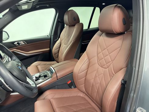 Certified 2024 BMW X5 xDrive40i w/ Parking Assistance Package image 21