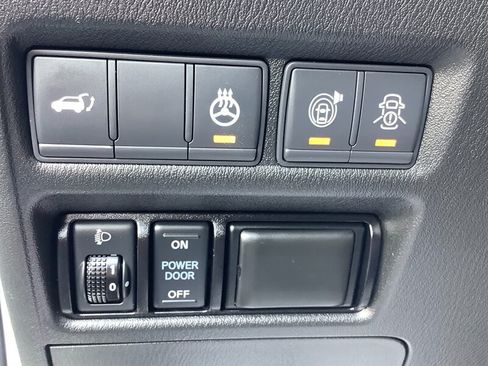 Used 2019 Nissan Armada Platinum w/ Cargo Package AWD/4WD image 28