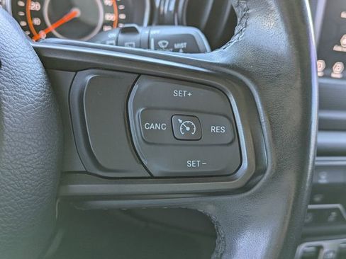 Used 2021 Jeep Wrangler Unlimited Sport image 18