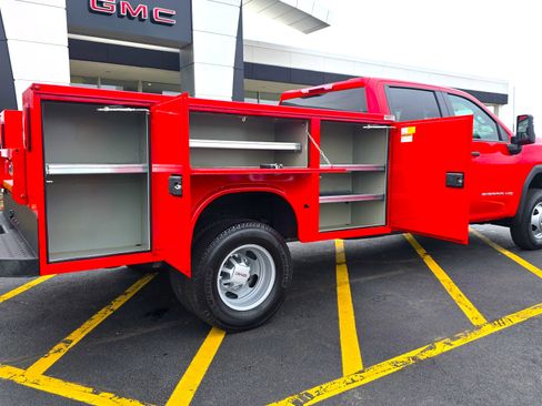 New 2026 GMC Sierra 3500 Pro w/ Convenience Package AWD/4WD image 11