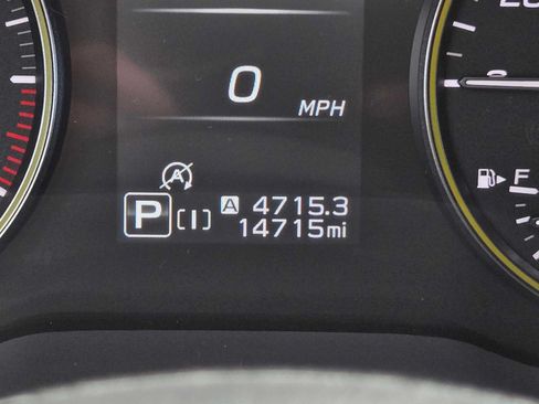 Used 2024 Subaru Crosstrek 2.5i Sport AWD/4WD image 26