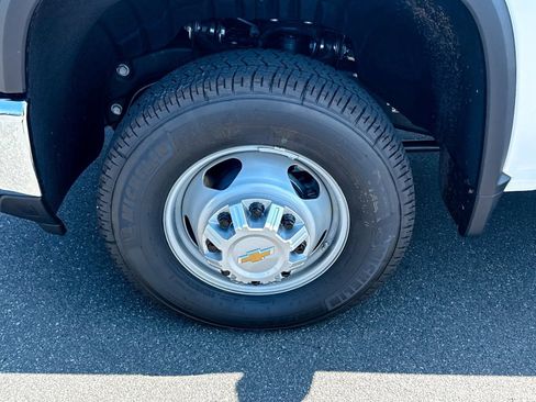 New 2025 Chevrolet Silverado 3500 W/T w/ WT Convenience Package image 19