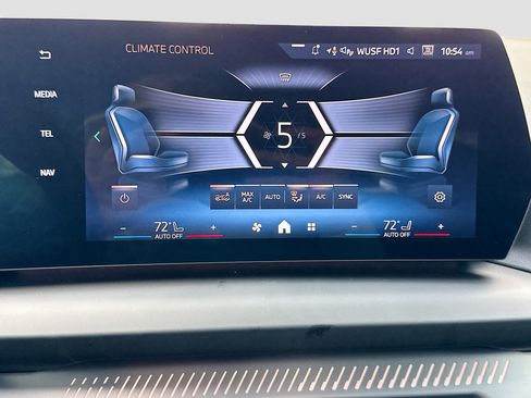 Used 2026 BMW 228i w/ Premium Package FWD image 34