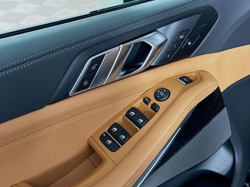 New 2026 BMW X5 M60i w/ Climate Comfort Package image 18