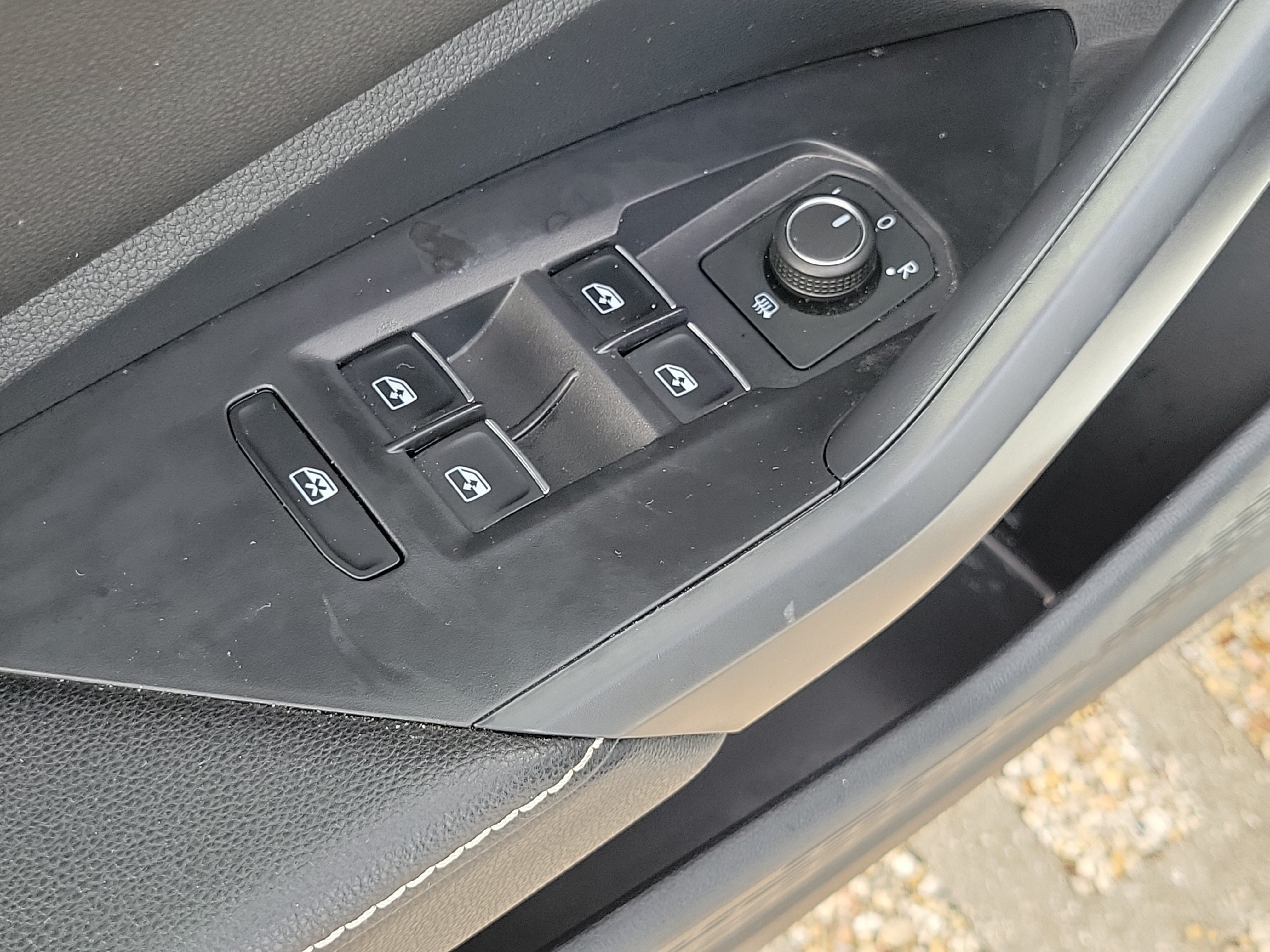 Used 2024 Volkswagen Jetta Sport FWD image 17