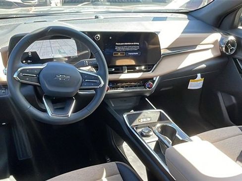 New 2026 Chevrolet Equinox ACTIV w/ Convenience Package III image 14