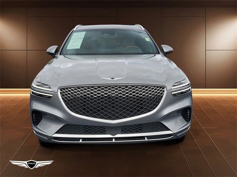 Used 2023 Genesis GV70 2.5T w/ Advanced Package image 2
