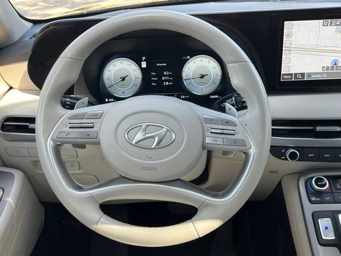Used 2024 Hyundai Palisade Limited FWD image 15