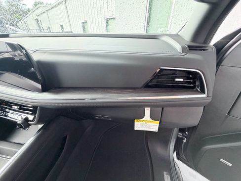 New 2026 Chevrolet Tahoe LT w/ Comfort Package RWD image 21