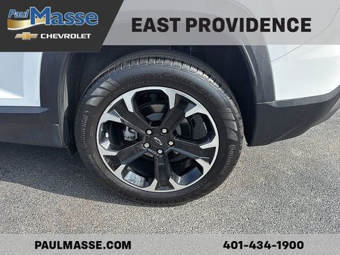 Used 2025 Chevrolet Equinox LT w/ Convenience Package II AWD/4WD image 8