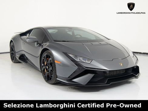 Used 2023 Lamborghini Huracan Tecnica image 3
