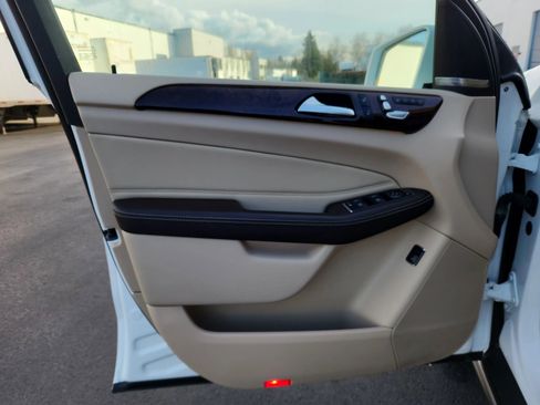 Used 2017 Mercedes-Benz GLE 350 4MATIC image 10