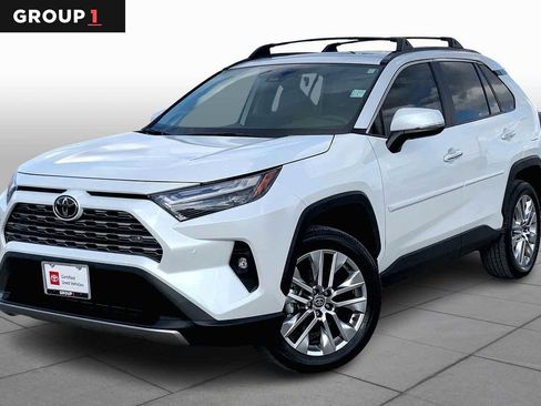 Used 2025 Toyota RAV4 Limited image 1