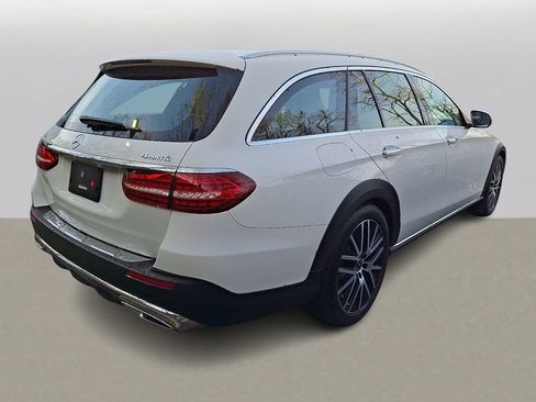 Used 2022 Mercedes-Benz E 450 4MATIC All-Terrain Wagon image 3
