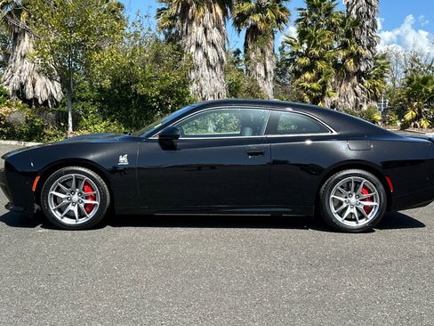 New 2024 Dodge Charger R/T Scat Pack w/ Plus Group image 6