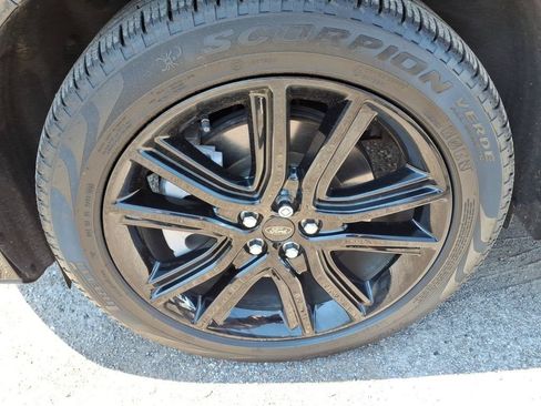 Used 2024 Ford Edge ST-Line AWD/4WD image 12