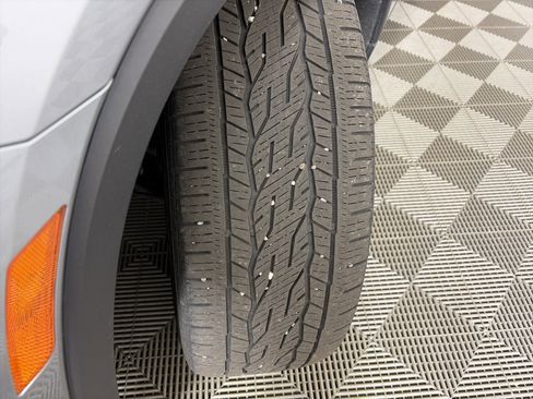 Certified 2023 Chevrolet Traverse RS image 13