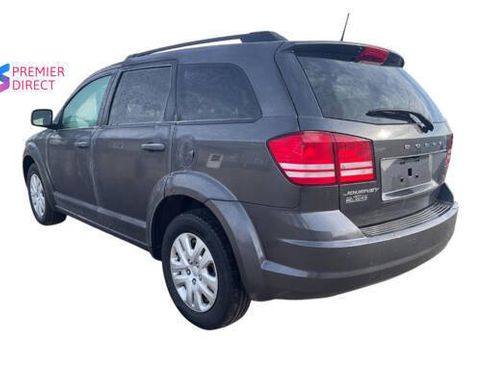 Used 2020 Dodge Journey SE w/ SE Popular Equipment Group image 3