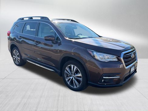 Used 2020 Subaru Ascent Limited w/ Popular Package #2 AWD/4WD image 2
