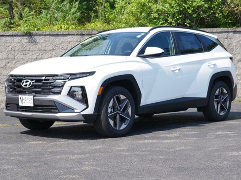 Used 2026 Hyundai Tucson SEL Plus AWD/4WD image 1