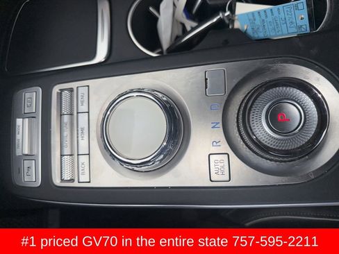 Used 2023 Genesis GV70 2.5T w/ Advanced Package AWD/4WD image 18