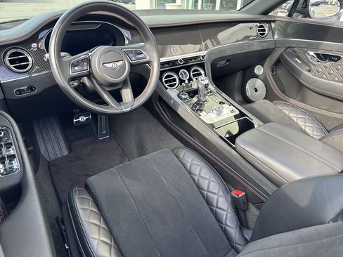 Used 2022 Bentley Continental GT Speed image 15