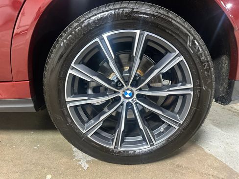 Used 2024 BMW X6 xDrive40i w/ Premium Package AWD/4WD image 18