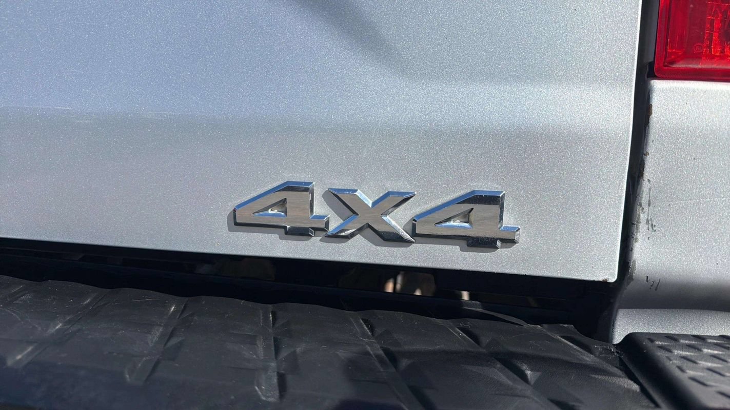Used 2019 Nissan Titan S w/ S Utility Package AWD/4WD image 17