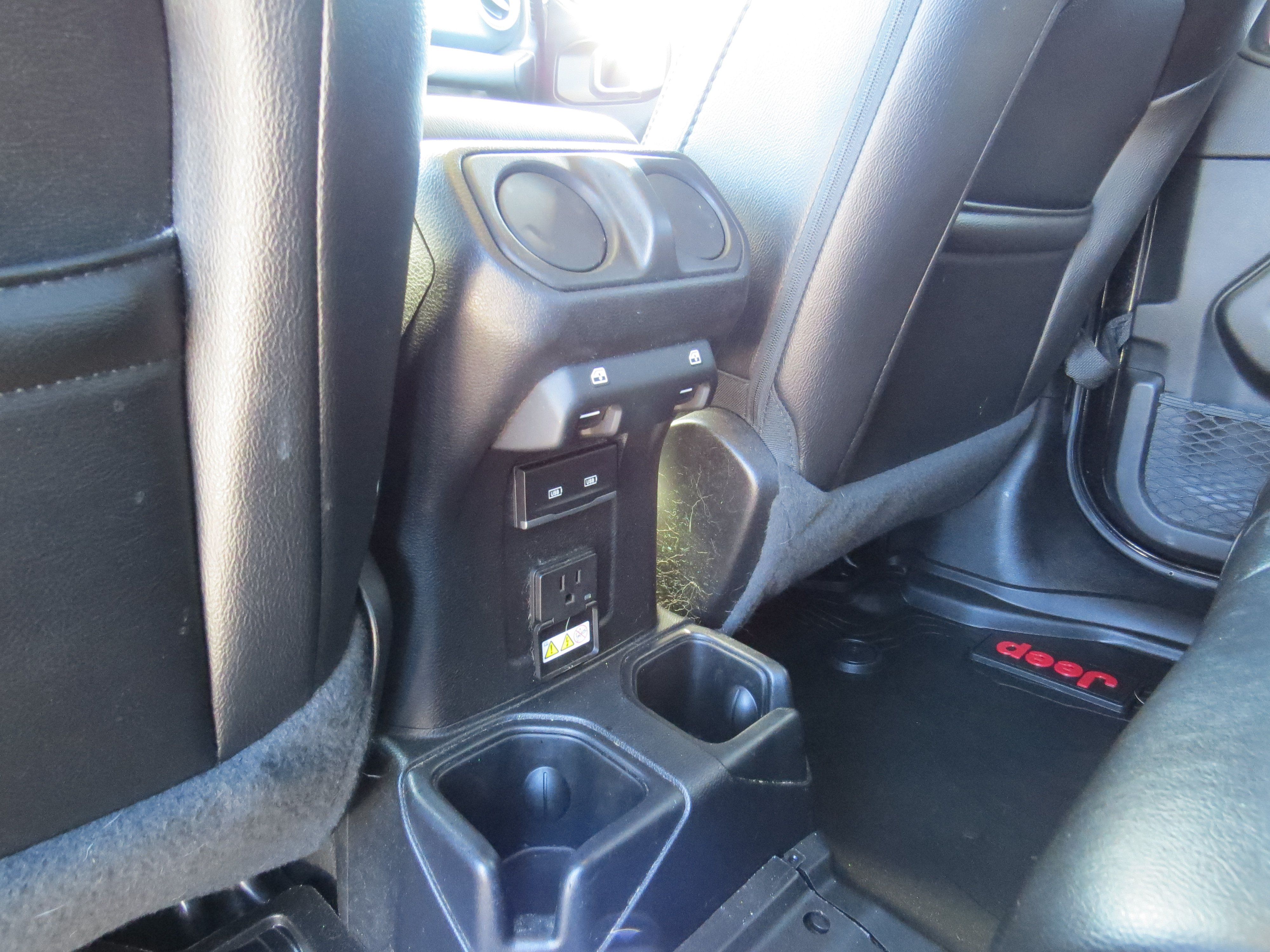 Used 2021 Jeep Gladiator Overland w/ Popular Equipment Package AWD/4WD image 17