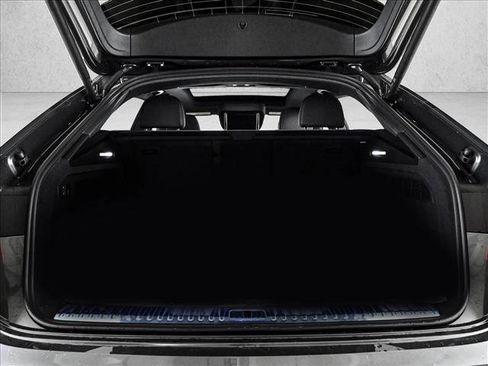 New 2026 Audi Q8 Premium Plus AWD/4WD image 6