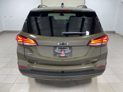 Used 2024 Chevrolet Equinox RS w/ RS Leather Package image 5