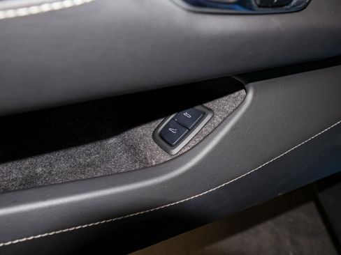 Used 2022 Chevrolet Corvette Stingray Preferred Conv w/ Z51 Performance Package image 22